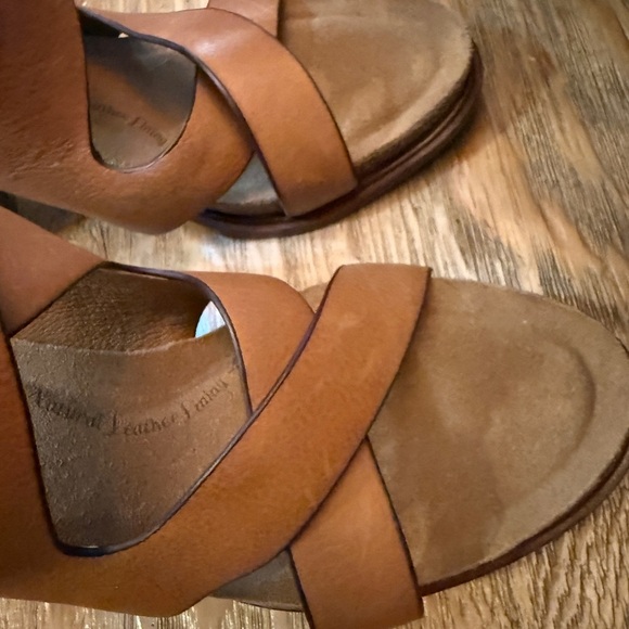 Sofft Tan Strappy Heel Sandals never worn - Picture 4 of 8